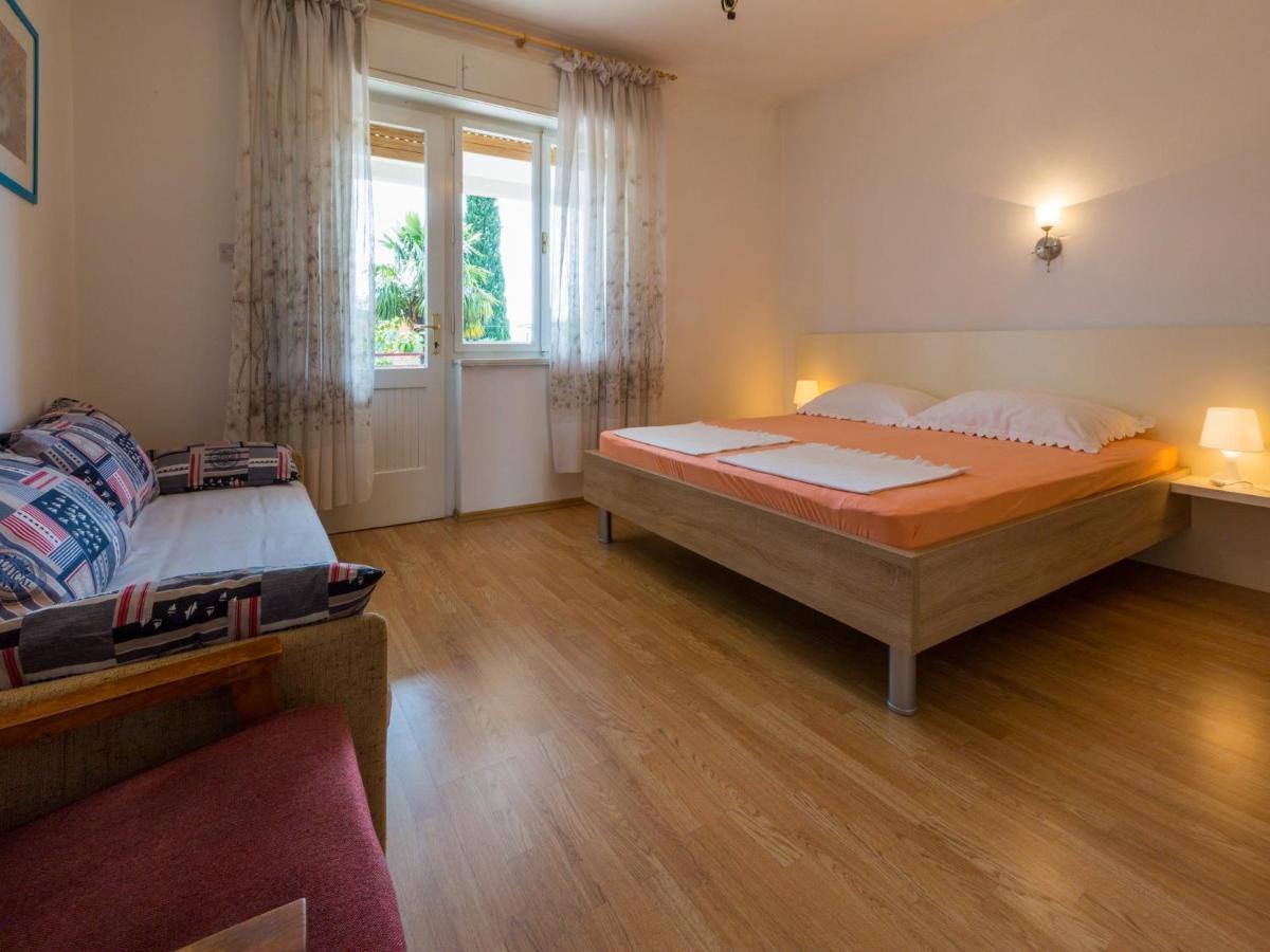 Apartment Mia Crikvenica Buitenkant foto